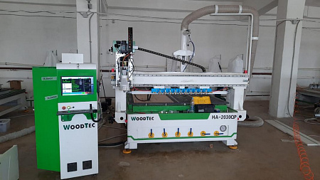Фрезерно-гравировальный станок с ЧПУ WoodTec HA-2030 QP