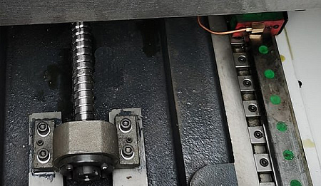 METALTEC TOPMILL 850S 4-Х ОСЕВОЙ ВЕРТИКАЛЬНЫЙ ОБРАБАТЫВАЮЩИЙ ЦЕНТР С ЧПУ