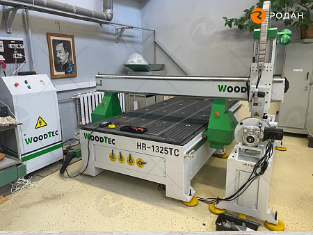 Фрезерно-гравировальный станок с ЧПУ WoodTec HR 1325TC